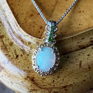 Natural Ethiopian Opal Chrome Diopside Necklace